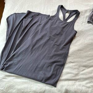 Lululemon body hugging dress size 4